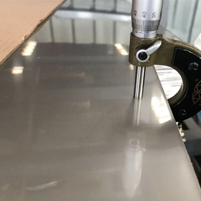 Coil en acier inoxydable fabriqué sur mesure avec résistance à la traction de 520 à 750 MPa, tolérance de ± 1% et options laminées à froid / laminées à chaud